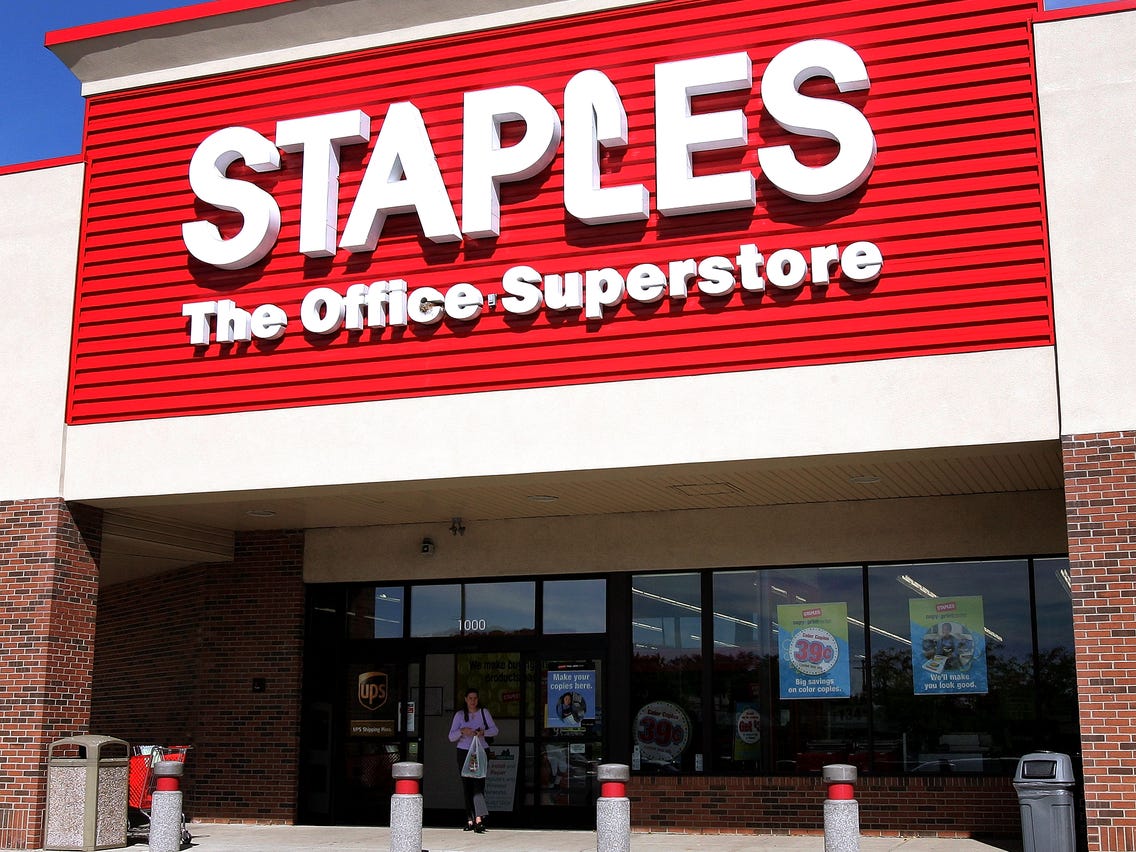 STAPLES: Shop Staples for business essentials, printers, ink, computers, office furniture, printing services, promotional products and more.